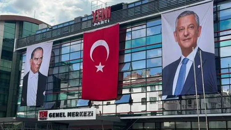 Anayasa Mahkemesi, Yenilik Partisi'nin YENİ Parti'nin isim ve rumuzunun hükümsüz