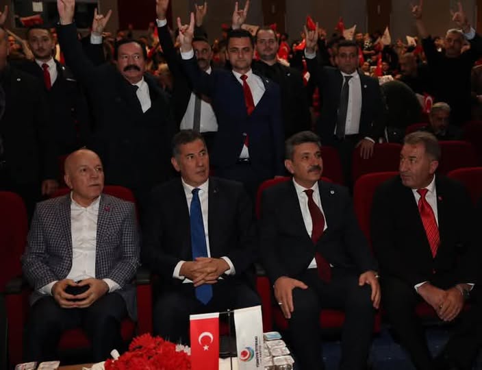 SEKMEN’DEN SİNAN OĞAN’A TEŞEKKÜR: ERZURUM BULUŞMASI’NDA ORTAK AKIL VURGUSU