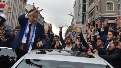 DR. SİNAN OĞAN İL BİNASINI AÇTI, ESNAFIN NABZINI TUTTU