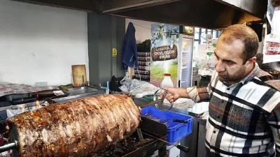 Ankara'da düzenlenen Erzurum Tanıtım Günleri'nin ilk gününde kadayıf dolması ve