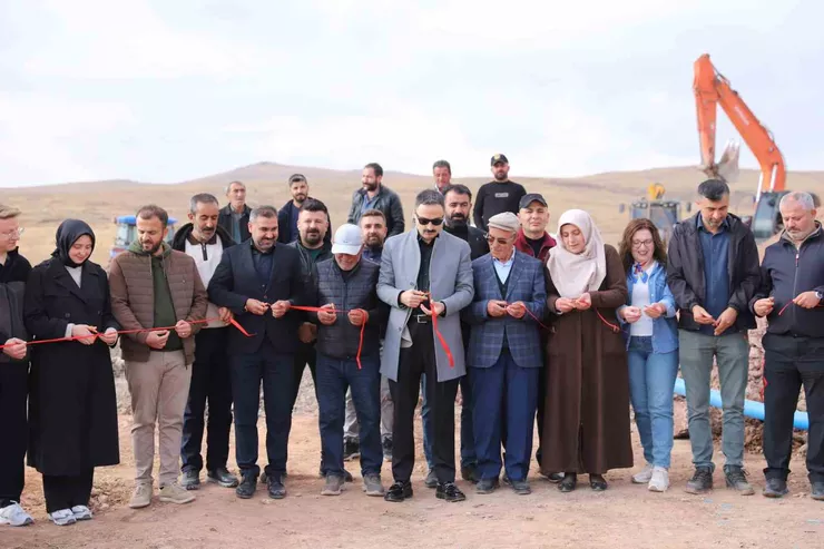 Ağrı’nın Doğubayazıt ilçesine bağlı Esnemez köyünde, KÖYDES kapsamında yapımı tamamlanan