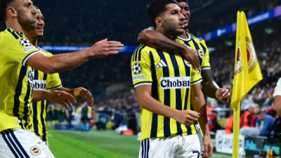 Fenerbahçe, UEFA Şampiyonlar Ligi'nin 3. haftasında 2 farklı öne geçtiği
