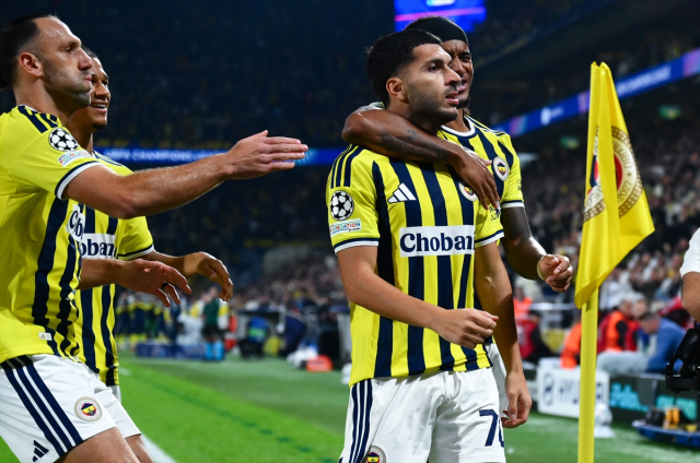 Fenerbahçe, UEFA Şampiyonlar Ligi'nin 3. haftasında 2 farklı öne geçtiği