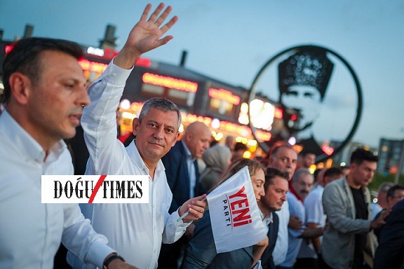 YENİ Parti, tüm üyelerin katılımıyla gerçekleştirdiği tarihi ön seçimle yeni