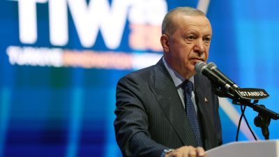 Erdoğan ilk kez duyurdu: '38 bin kişilik ilana çıkacağız'... Salonu