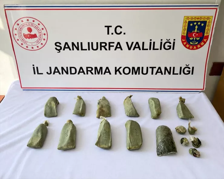 Şanlıurfa Valiliğinin açıklamasına göre Suruç ilçesinde narkotik suçlarla mücadele çerçevesinde