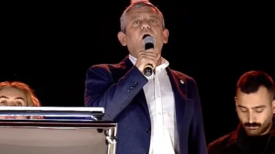 YENİ Parti Genel Başkanı Özgür Özel, Halk TV’ye atanan kayyımı